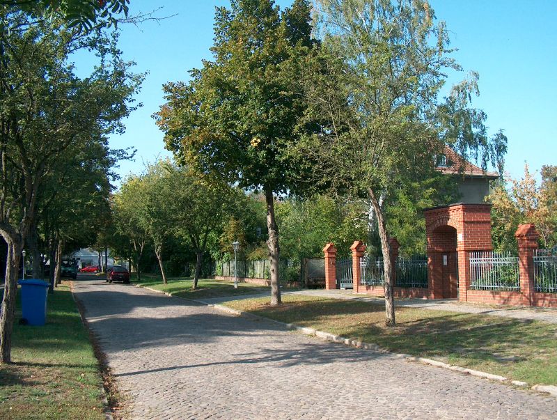 paul_merker_strasse_eichwalde